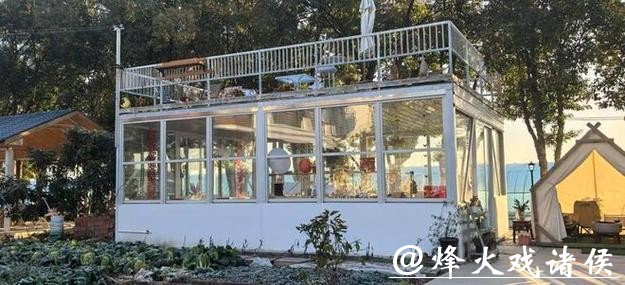 奉贤70后大叔回乡创业,在田头烤出“网红面包” 奉贤70后大叔回乡创业,在田头烤出“网红面包”