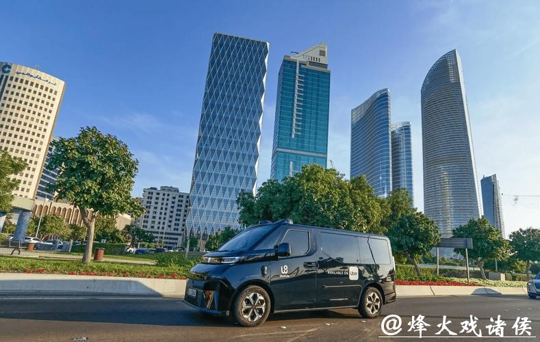 Robotaxi开进阿布扎比市中心 文远知行携手Uber再拓商业运营版图 Robotaxi开进阿布扎比市中心 文远知行携手Uber再拓商业运营版图