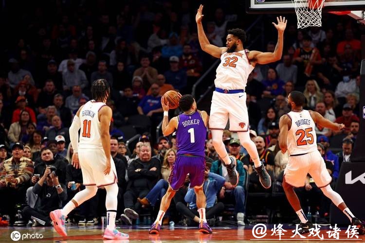 唐斯24+15巴雷特空砍30分 尼克斯送猛龙3连败 唐斯24+15巴雷特空砍30分 尼克斯送猛龙3连败