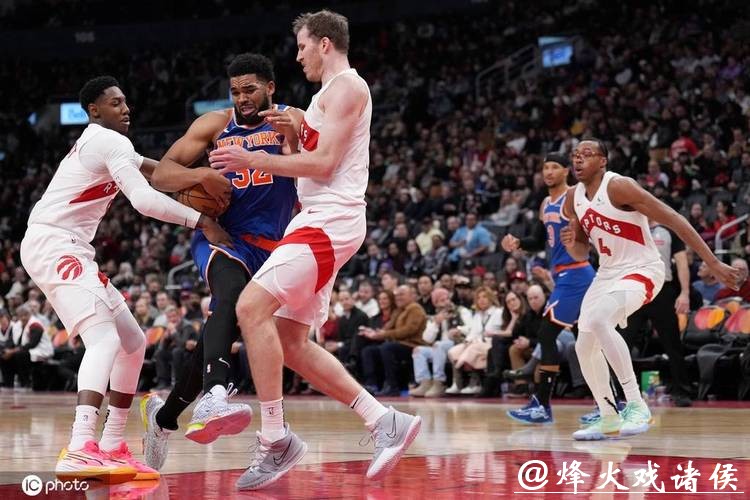 唐斯24+15巴雷特空砍30分 尼克斯送猛龙3连败 唐斯24+15巴雷特空砍30分 尼克斯送猛龙3连败